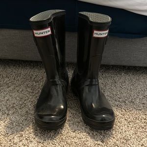 Black short Hunter boots